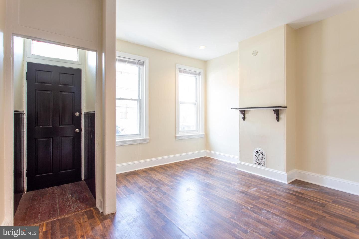 3911 Warren Street photo 28