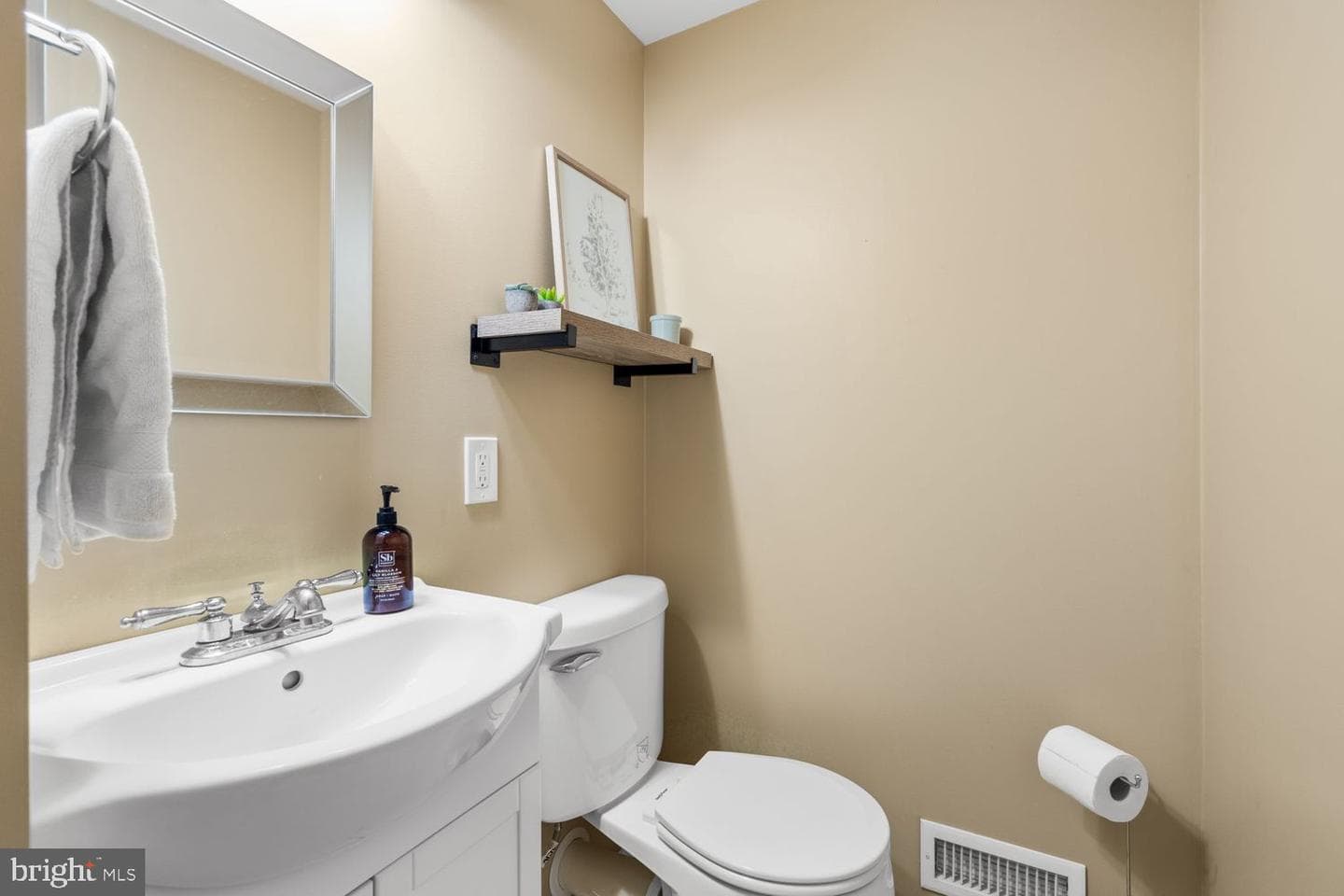 1321 Ellsworth Street photo 38