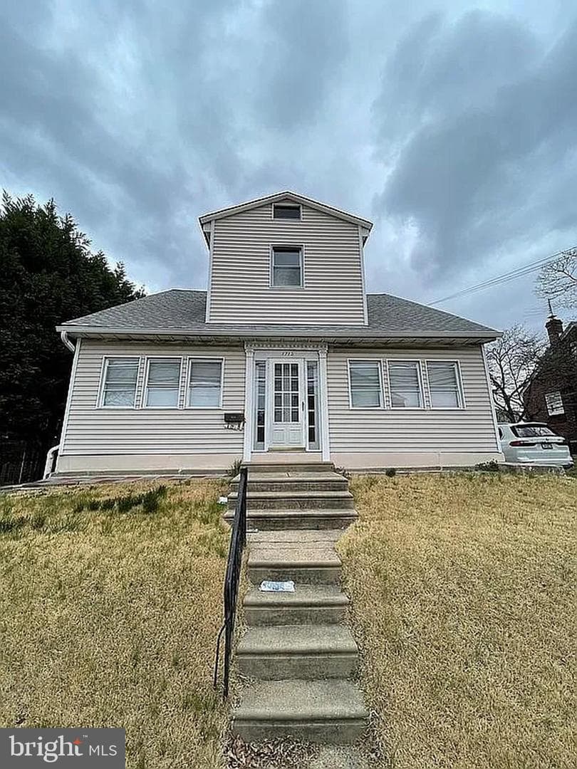 1715 Rhawn Street