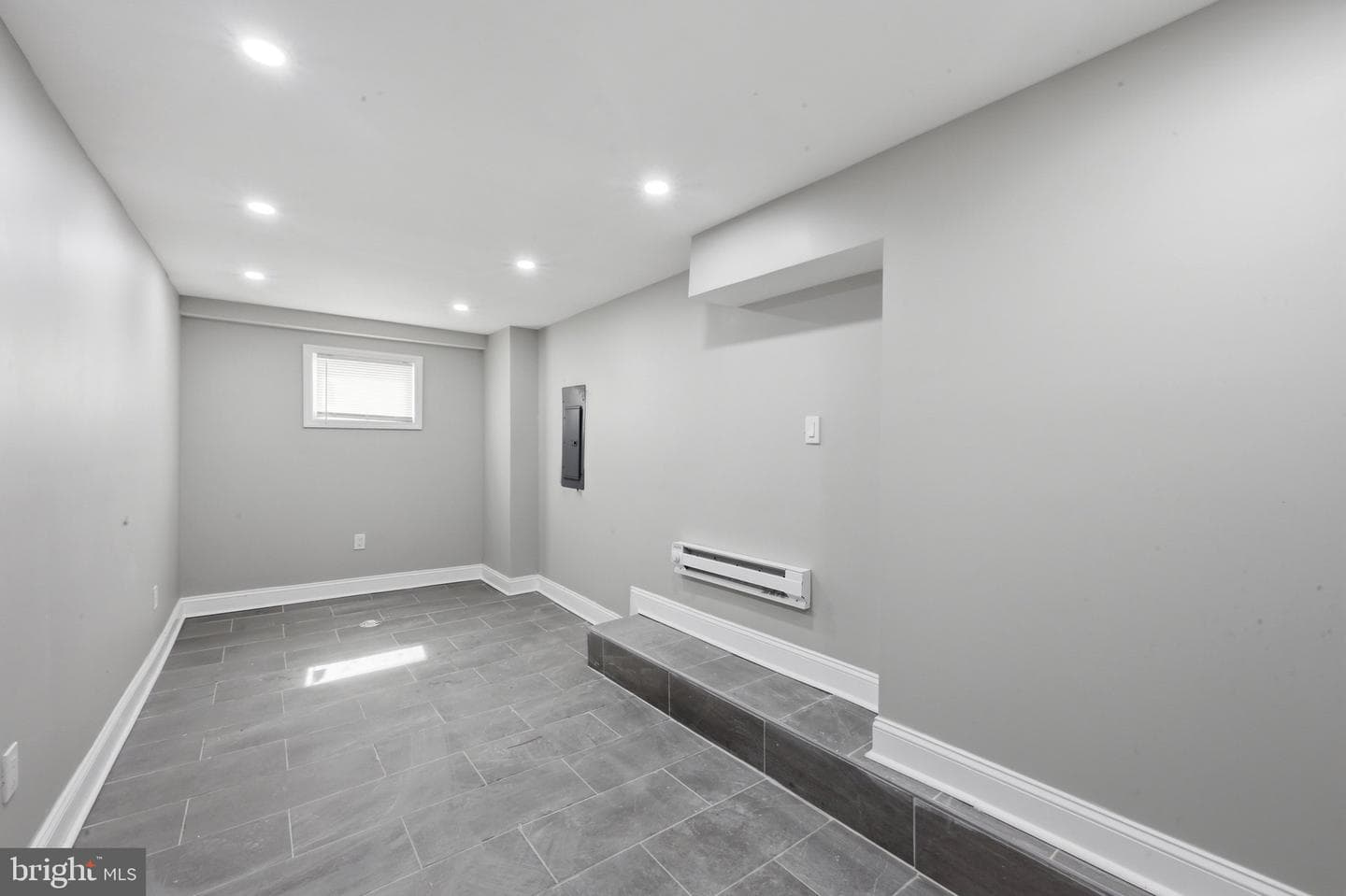 5722 Florence Avenue photo 42