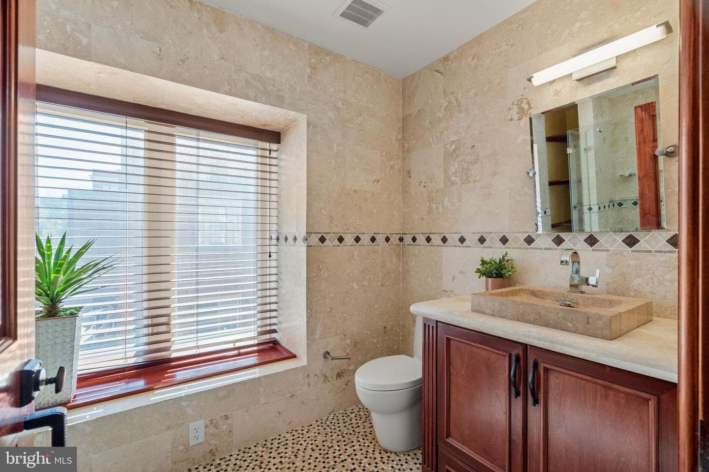 802 Locust Street #201 photo 26