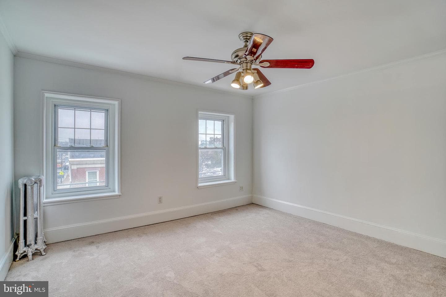 4501 Edgemont Street photo 22
