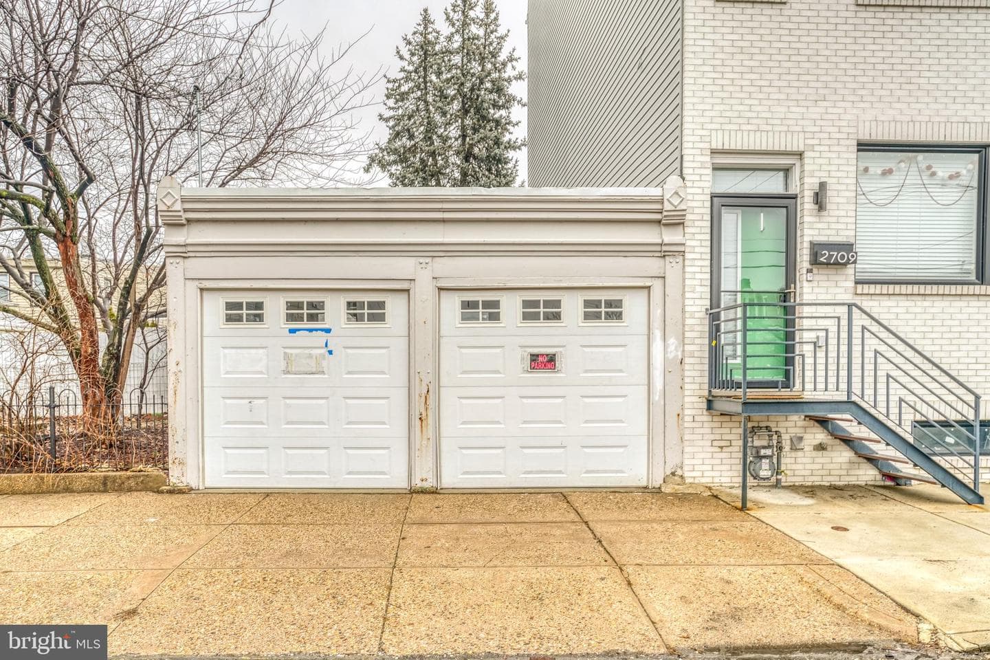 4501 Edgemont Street photo 4