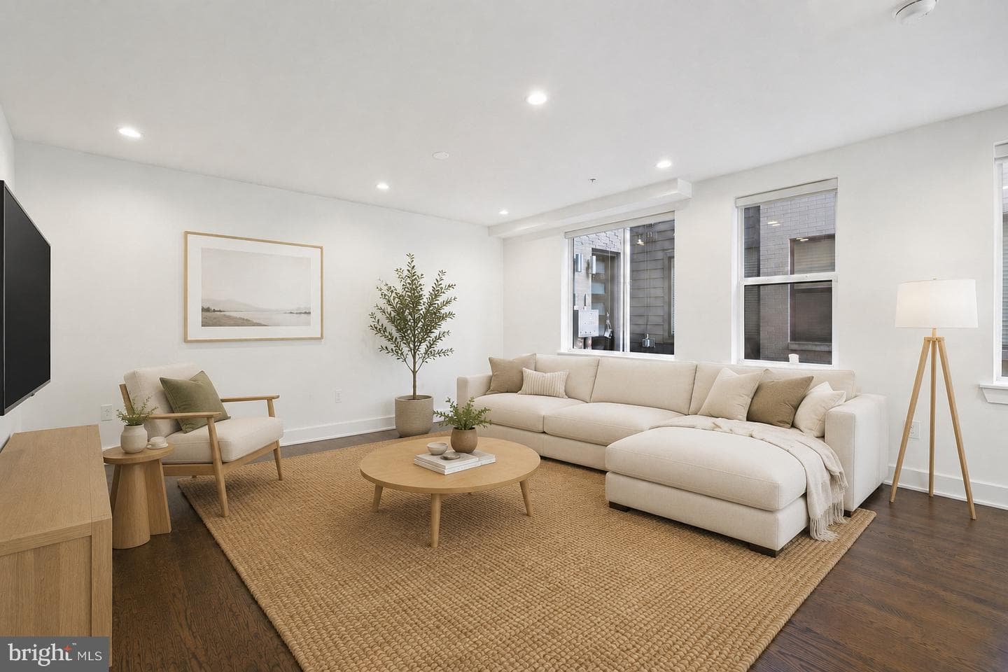1022 S 2nd Street #7 photo 4