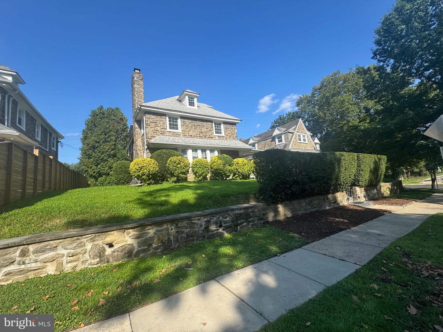 2303 N 50th Street photo 2