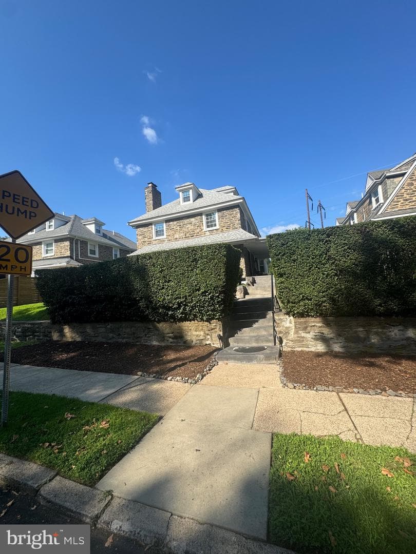 2303 N 50th Street photo 43