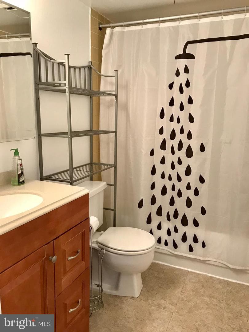 1420 Locust Street #23h photo 9