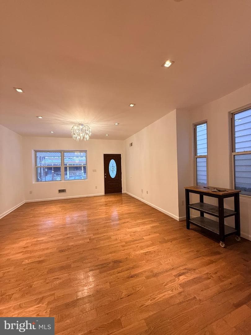 5021 Hazel Avenue photo 4