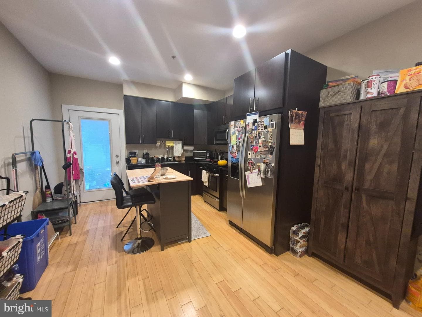 2544 Montrose Street photo 5