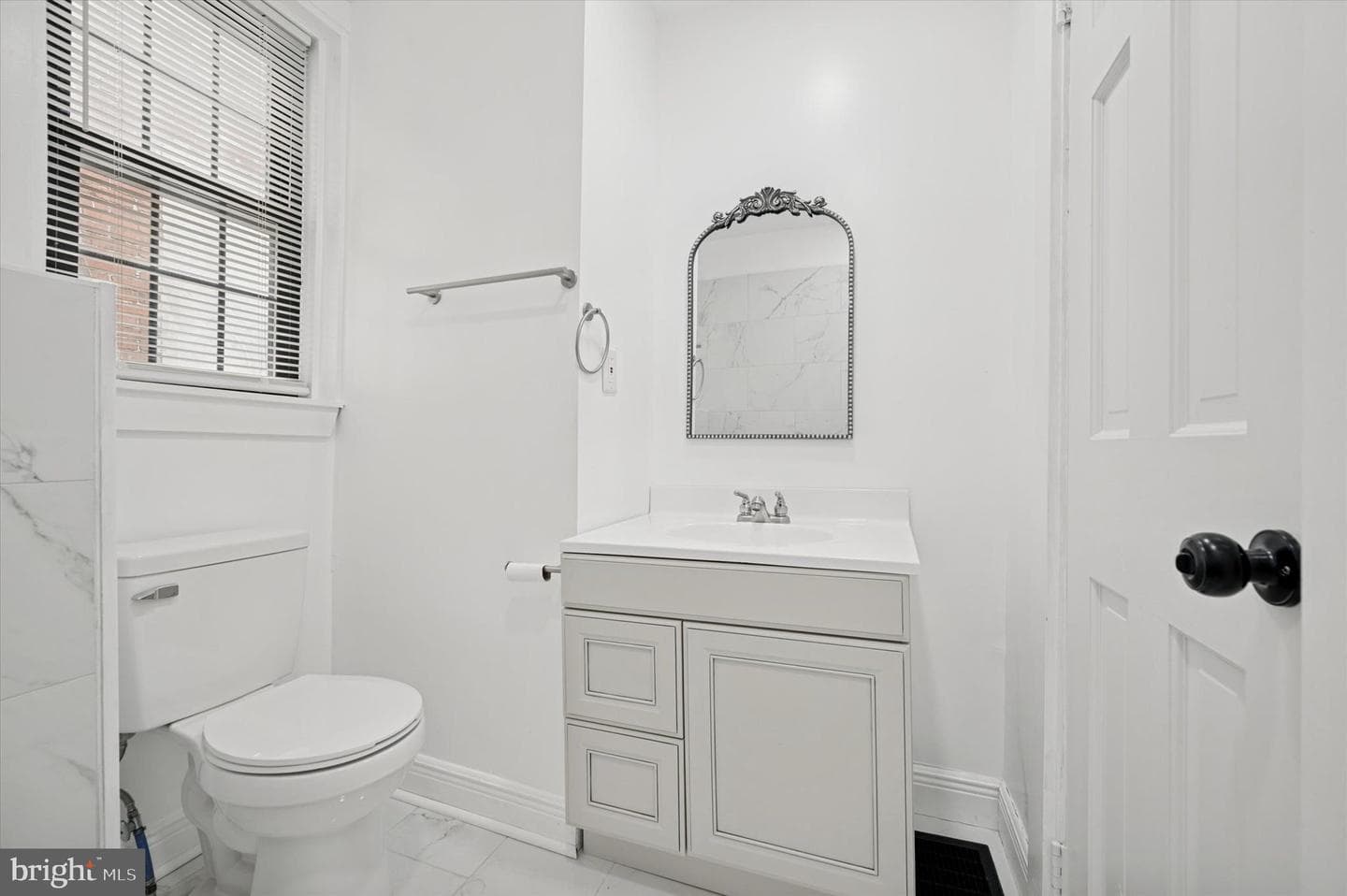 5535 Ardleigh Street photo 19