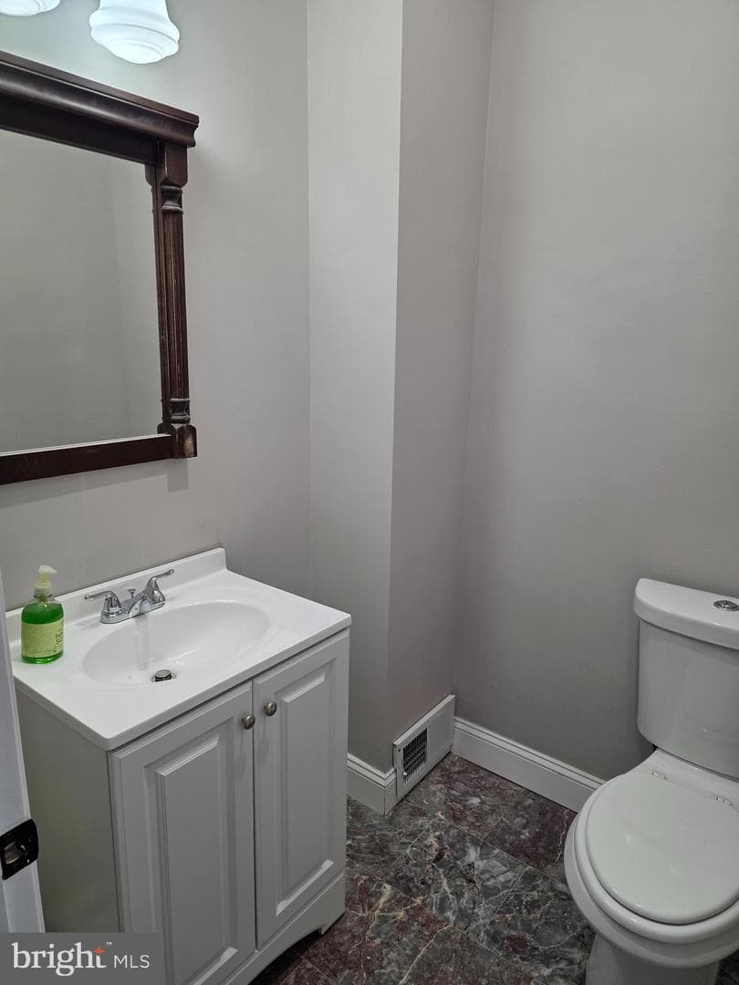 1612 W Glenwood Avenue photo 5