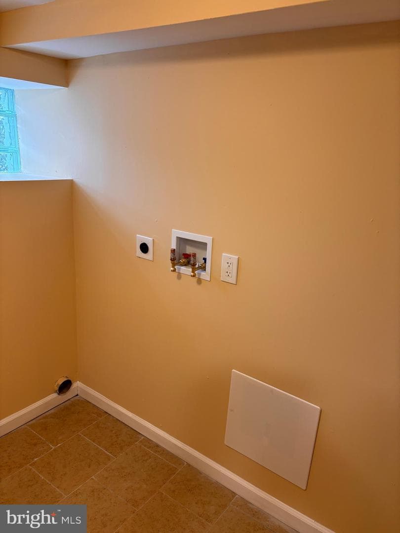 6442 N Sydenham Street photo 44