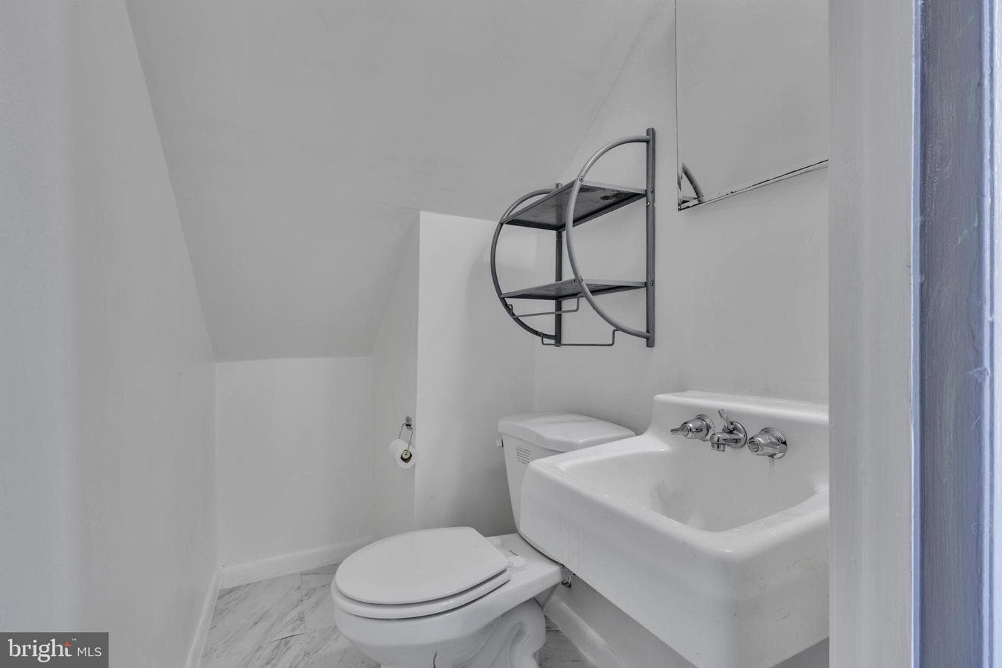 4415 Mcmenamy St photo 27