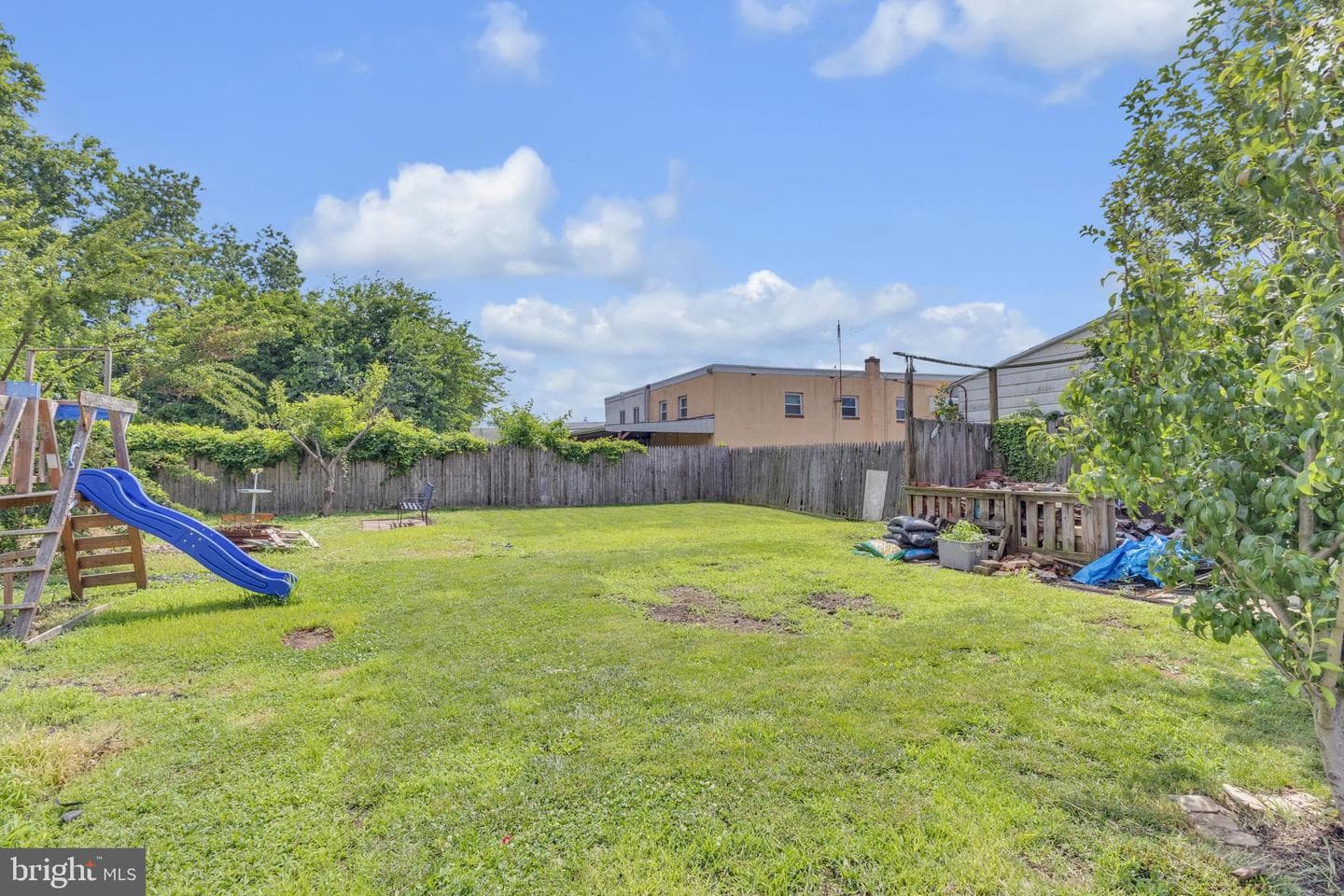 4415 Mcmenamy St photo 8
