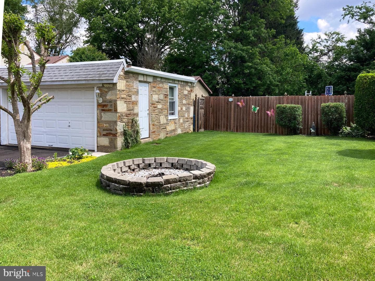4607 Aubrey Avenue photo 66