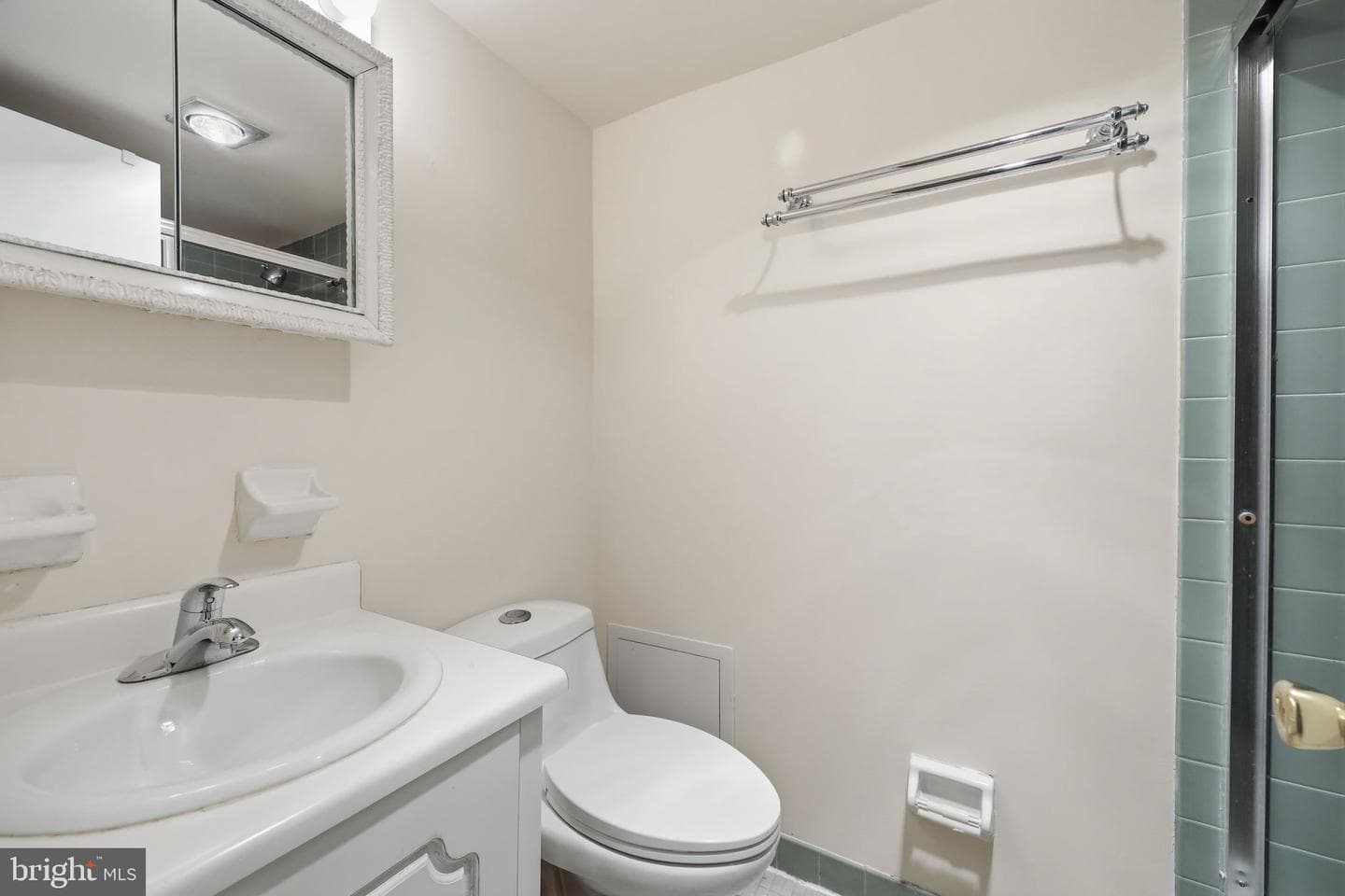 8910 Krewstown Road #118 photo 12