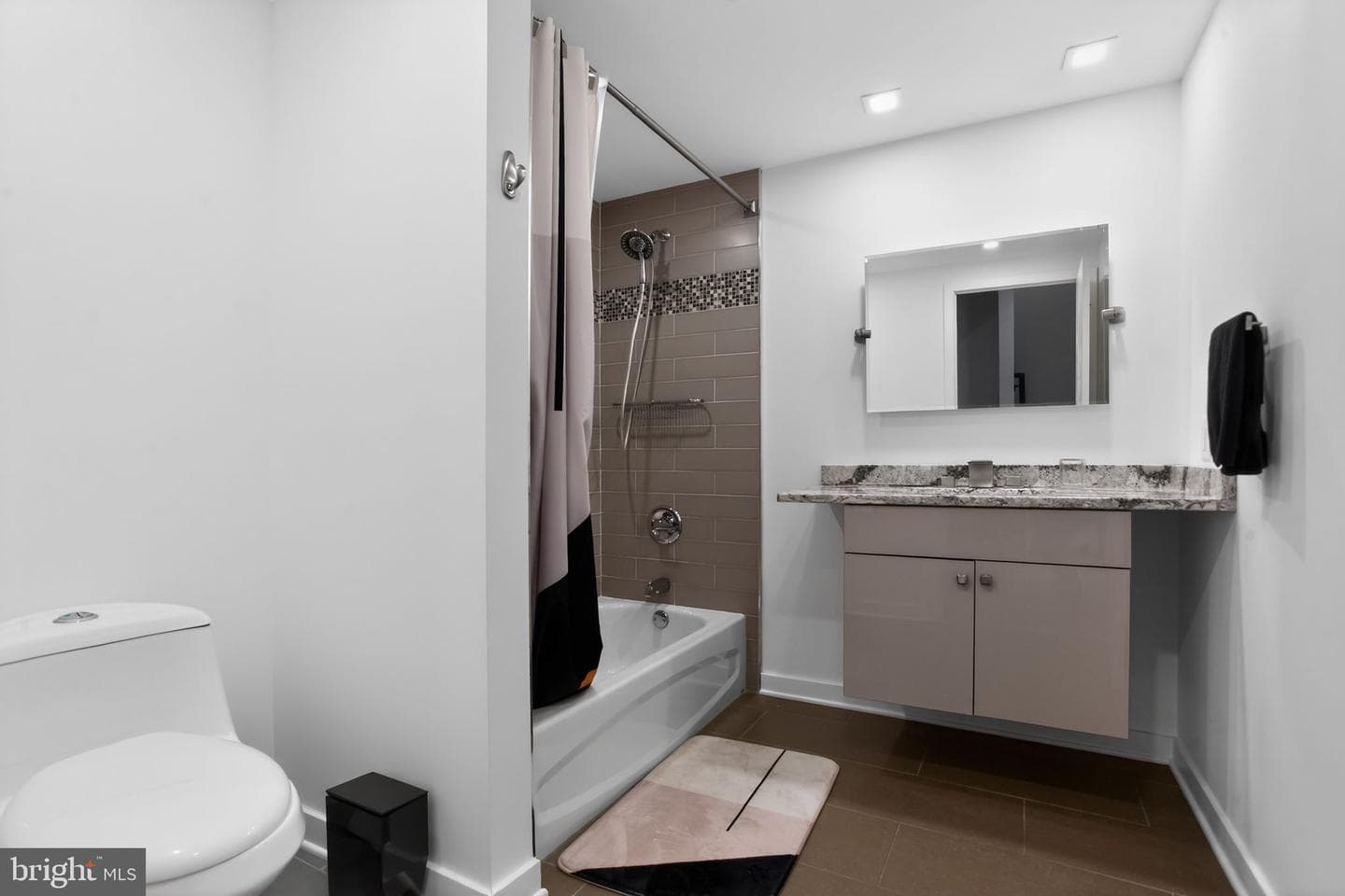 343 N Front Street #b photo 18