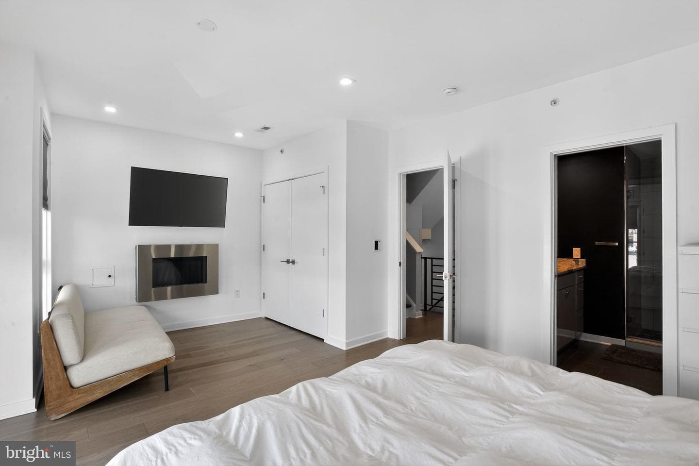 343 N Front Street #b photo 22