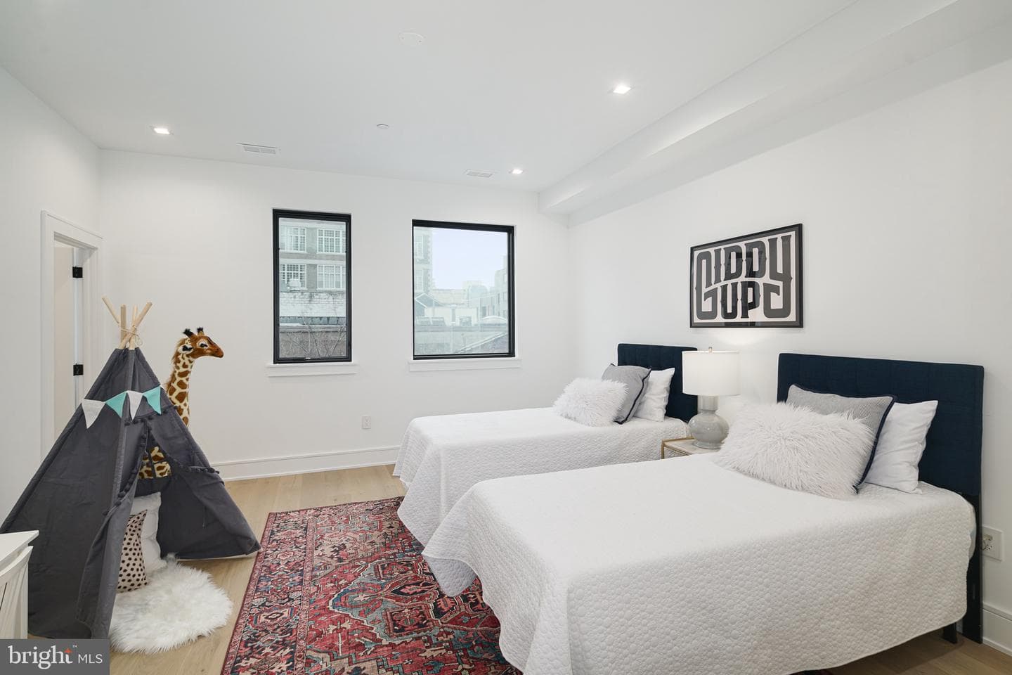 2324 Sansom Street photo 43