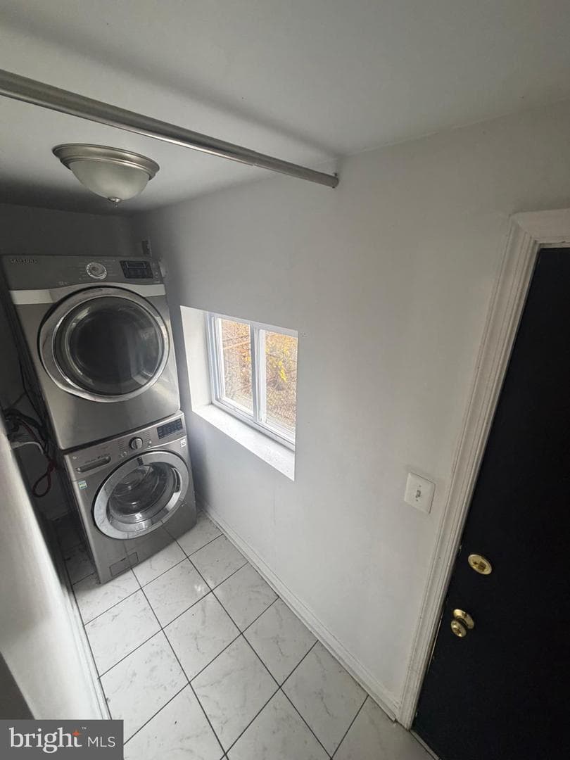 870 N 47th Street photo 14