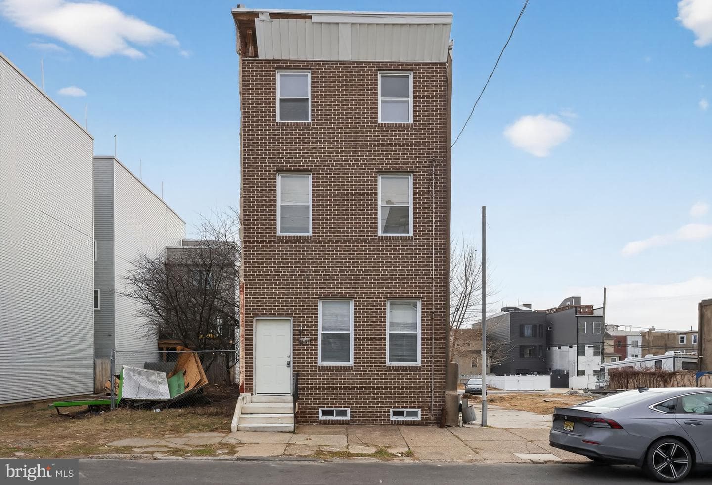 1437 N 8th Street
