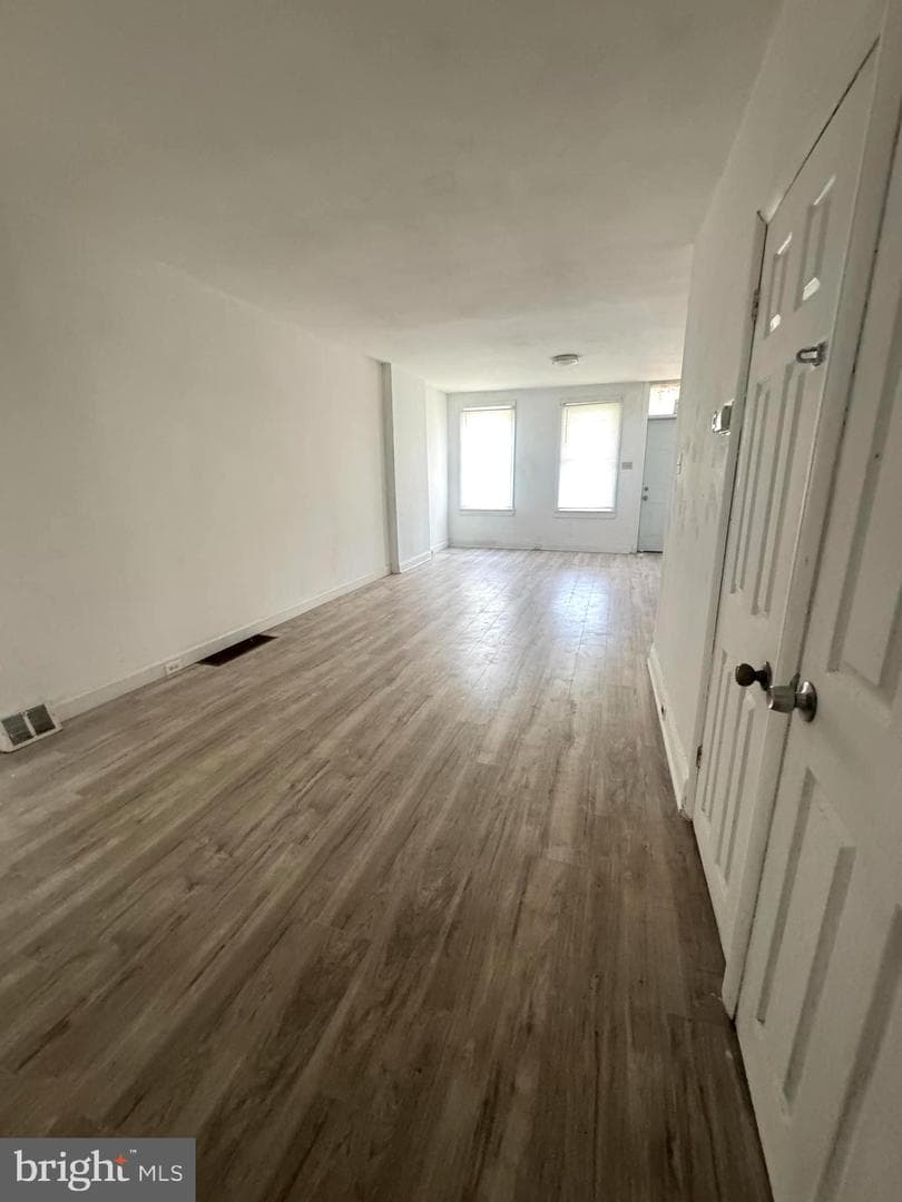 2336 S 72nd Street photo 5
