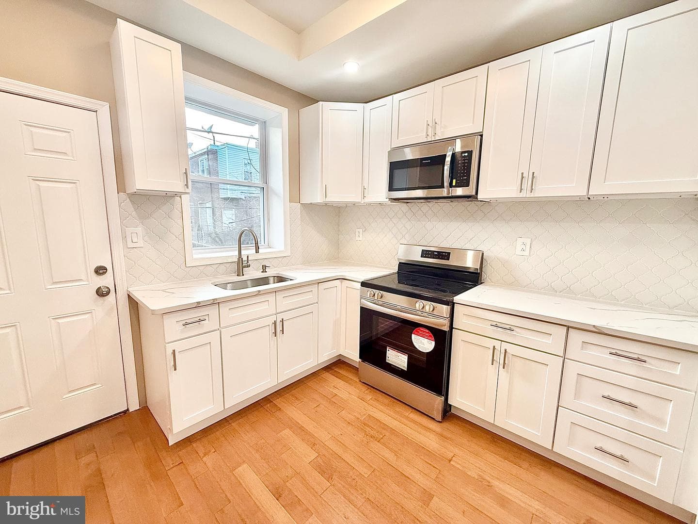4538 N Camac Street photo 2