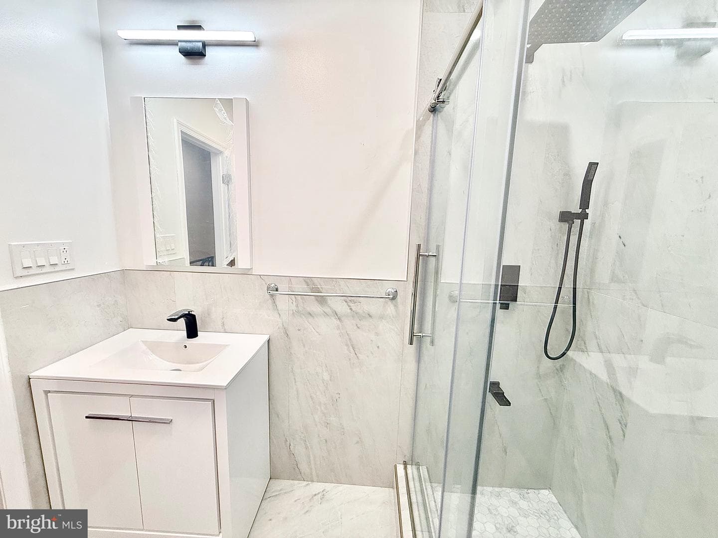 4538 N Camac Street photo 8