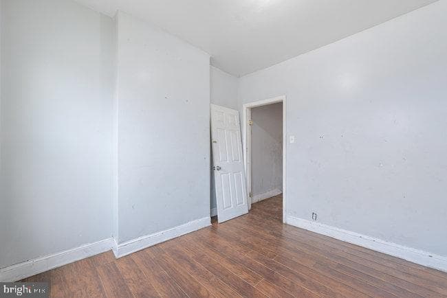 2355 N Cleveland Street photo 13