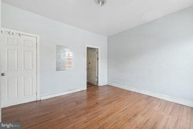 2355 N Cleveland Street photo 9