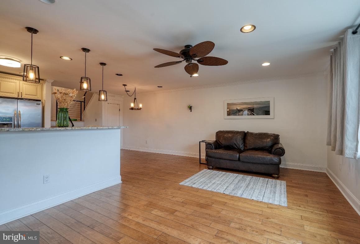 7257 Ridge Avenue photo 11
