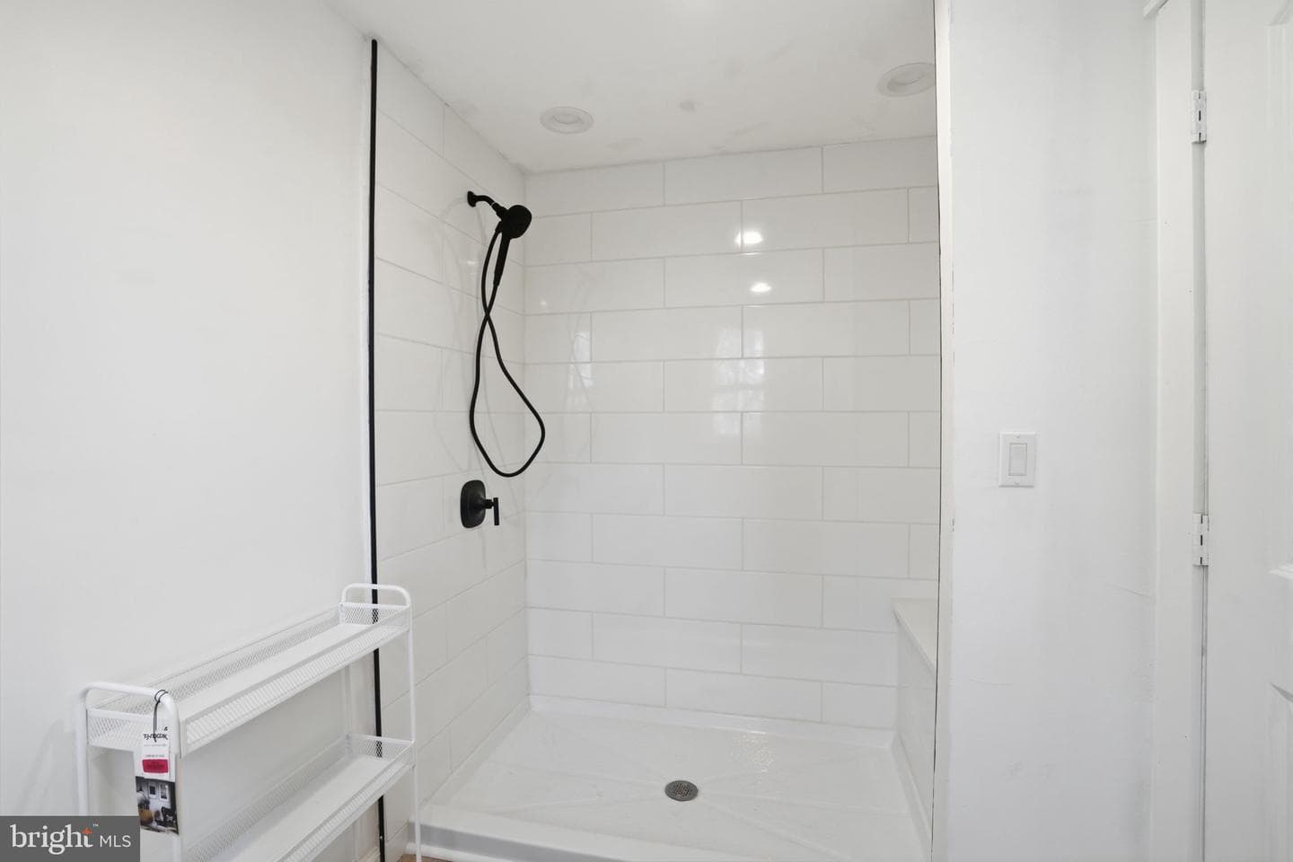 7257 Ridge Avenue photo 24