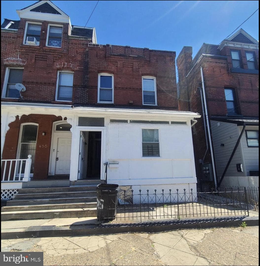 433 N 33rd Street photo 27