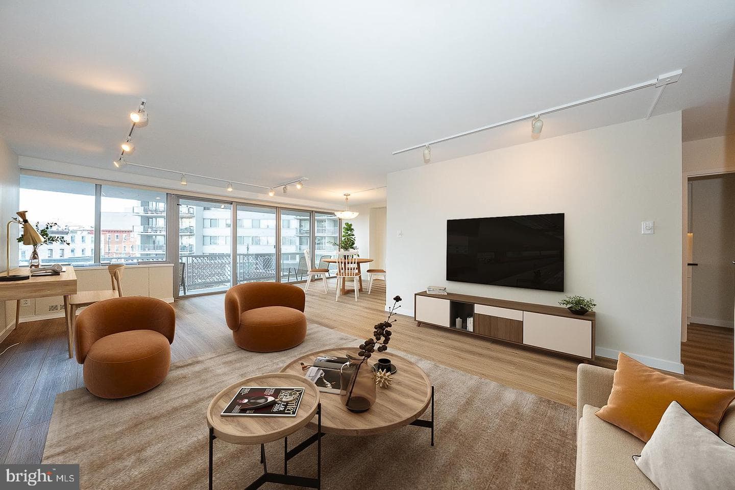2401 Pennsylvania Avenue #4a10