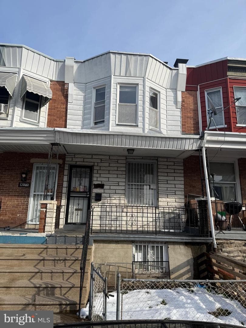 5753 N Beechwood Street, Philadelphia