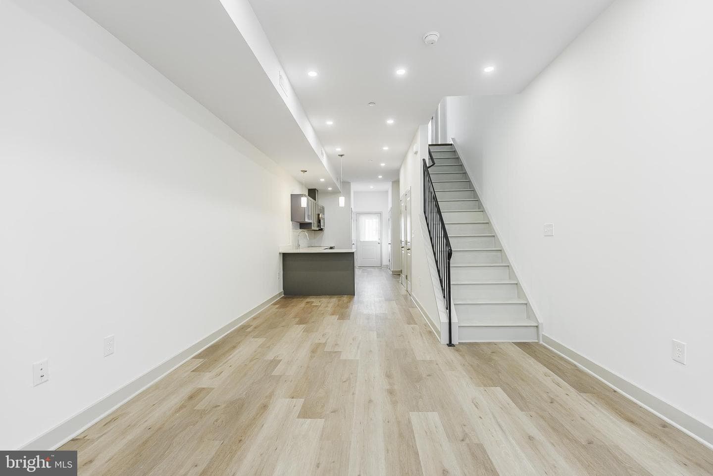 714 N Shedwick Street photo 3