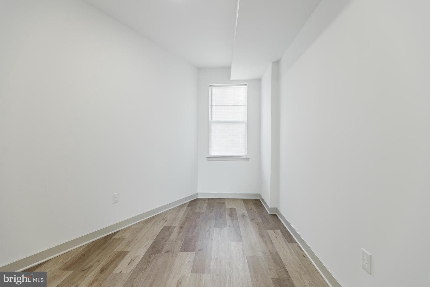 723 N Shedwick Street photo 15
