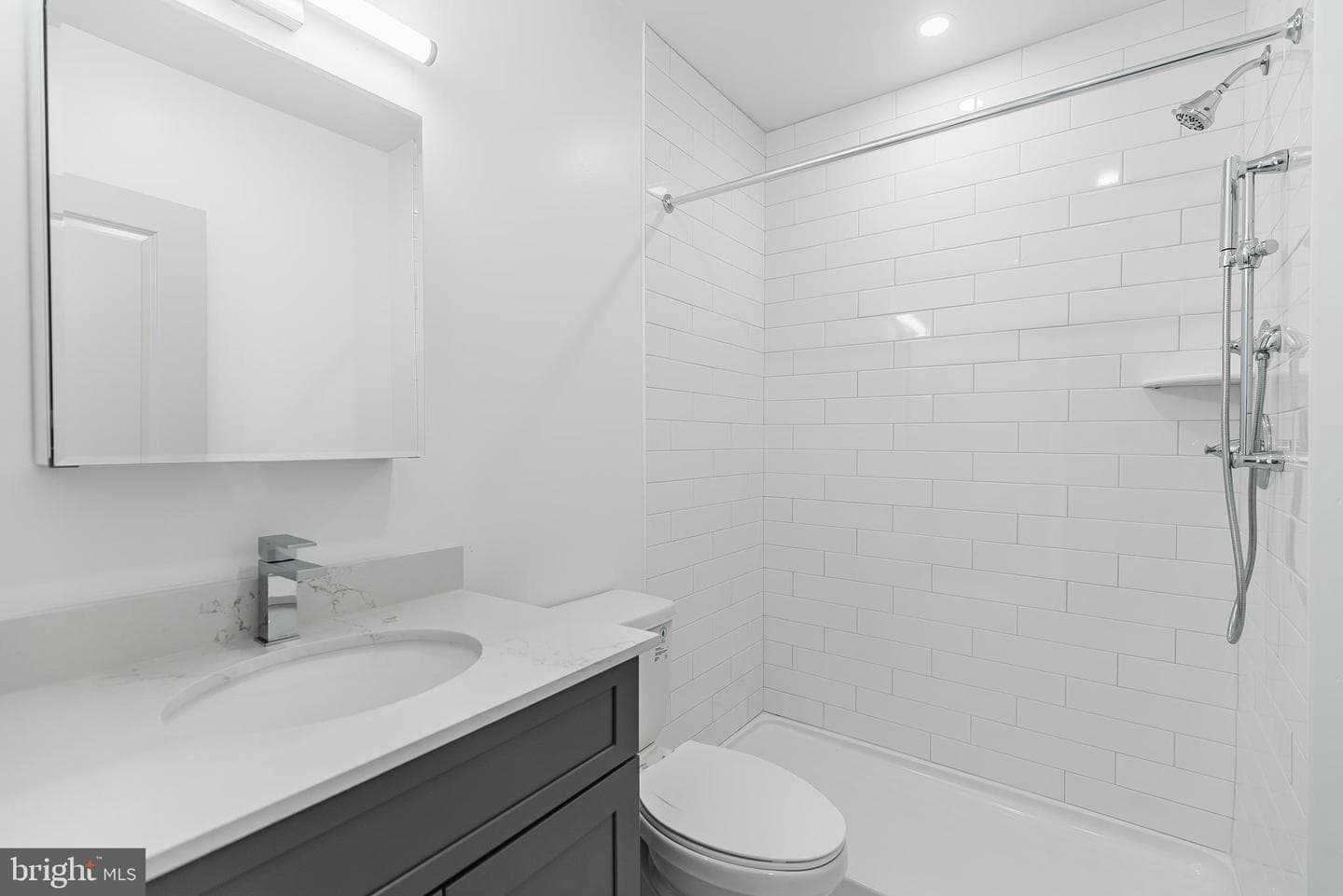 723 N Shedwick Street photo 9