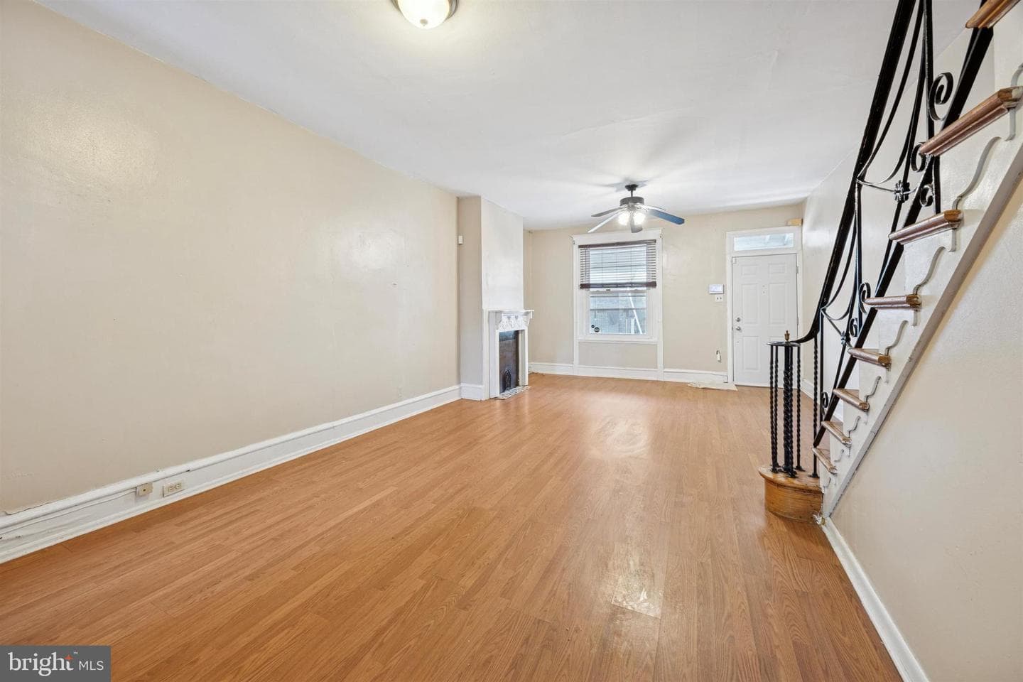 62 N Lindenwood Street photo 2