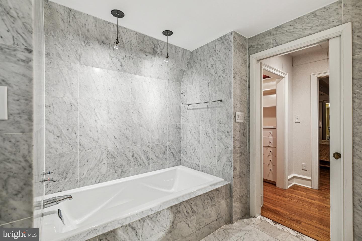 1901 Walnut Street #10a photo 33