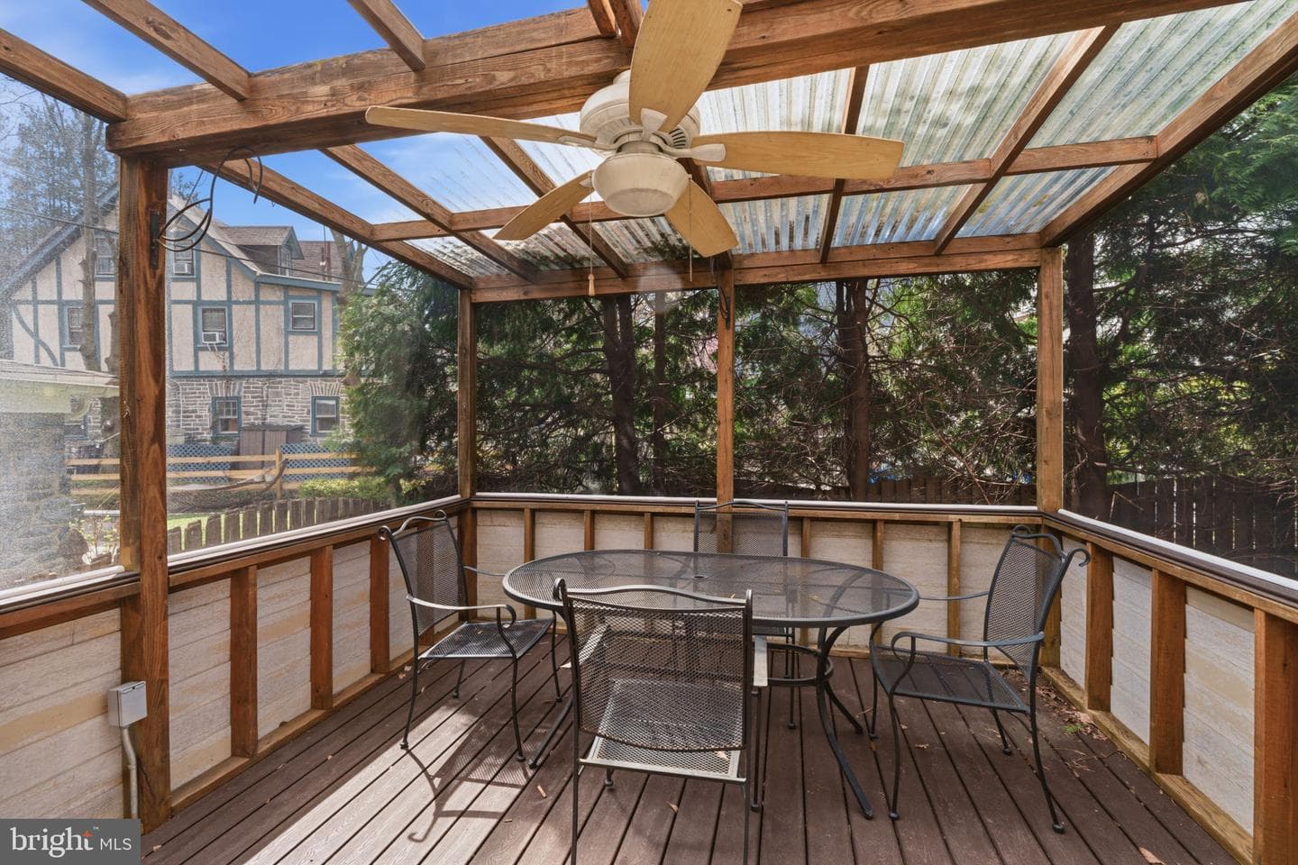 6622 Lincoln Drive photo 15