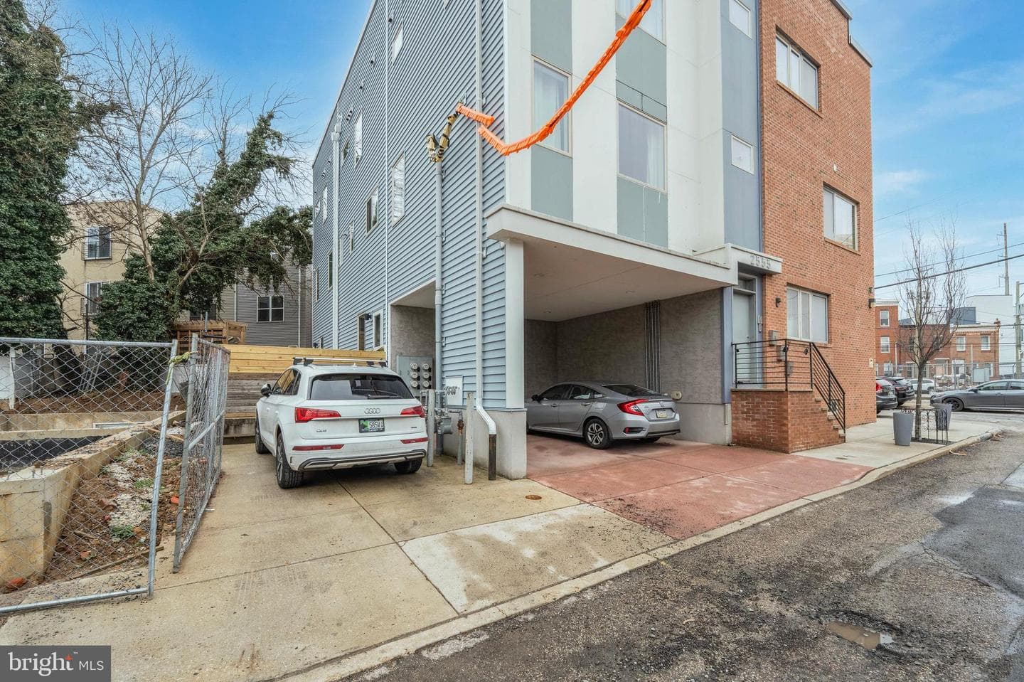 2555 Carpenter Street #E photo 26