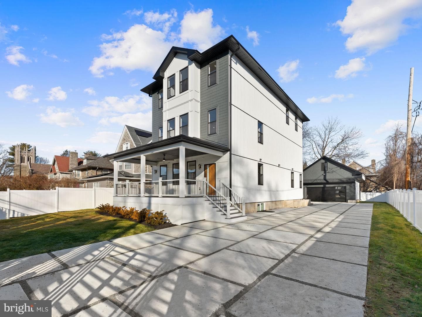 2225 N 54th St photo 53