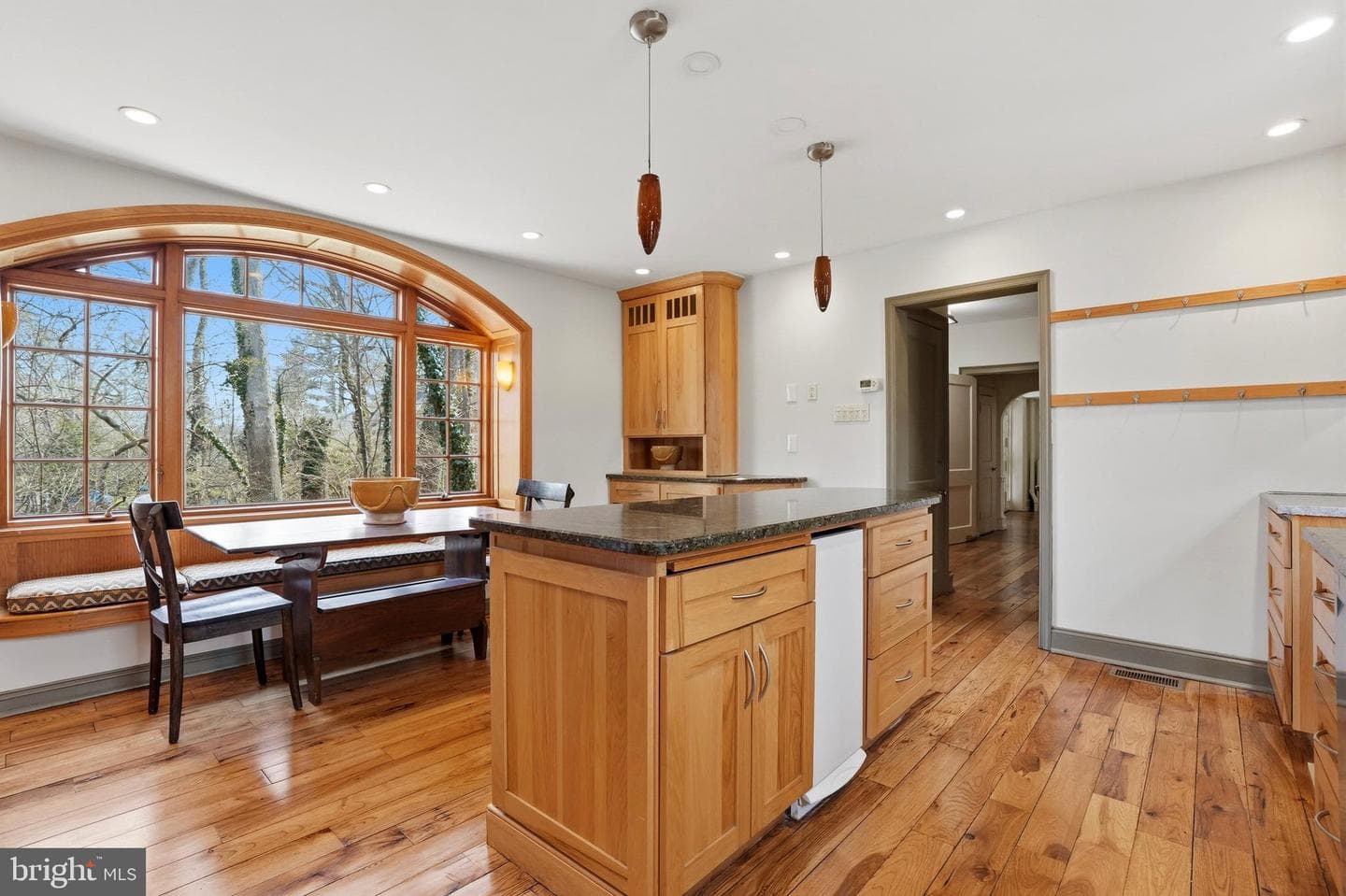 628 W Hortter Street photo 12