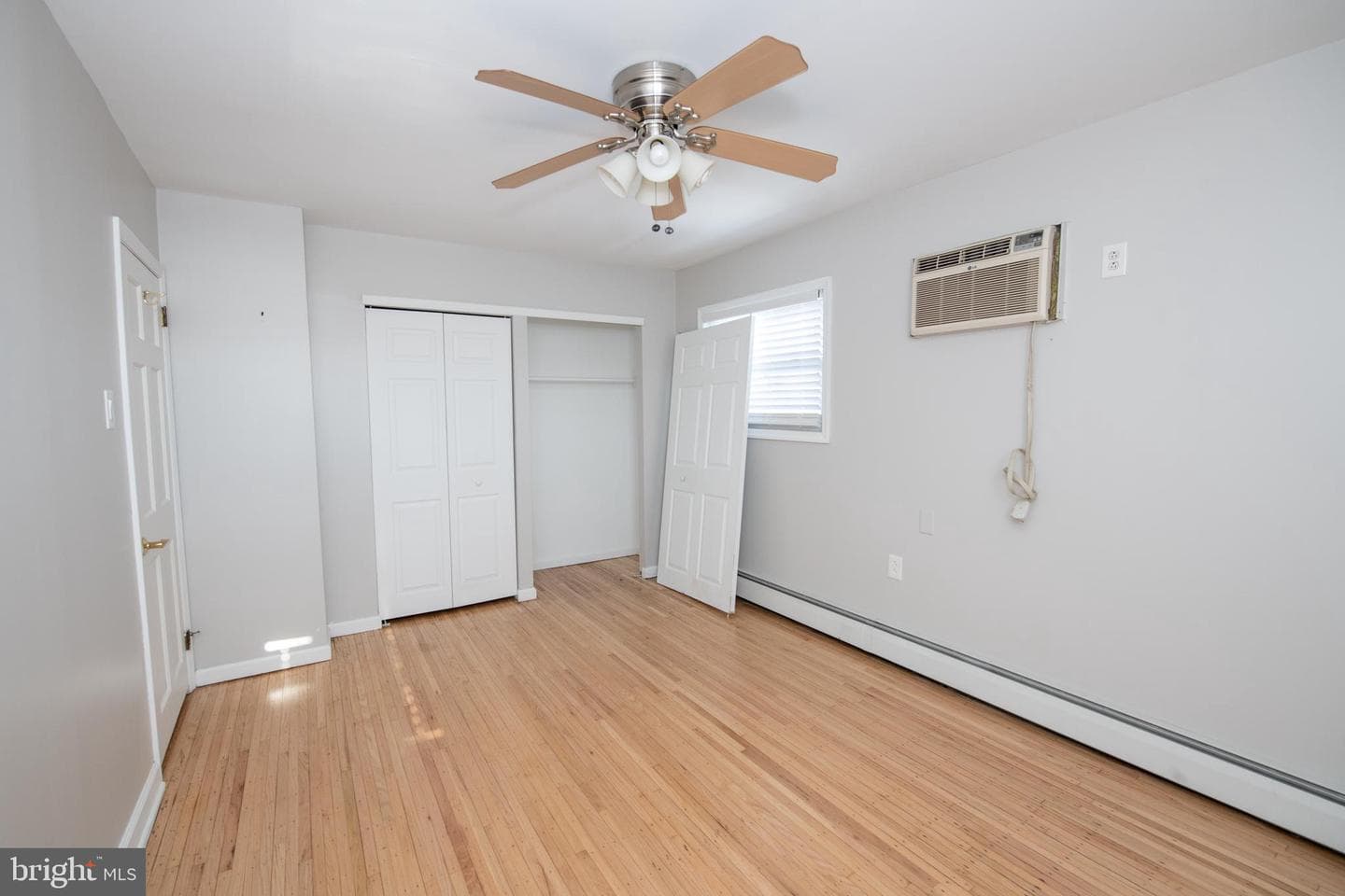1018 Hoffnagle Place photo 36