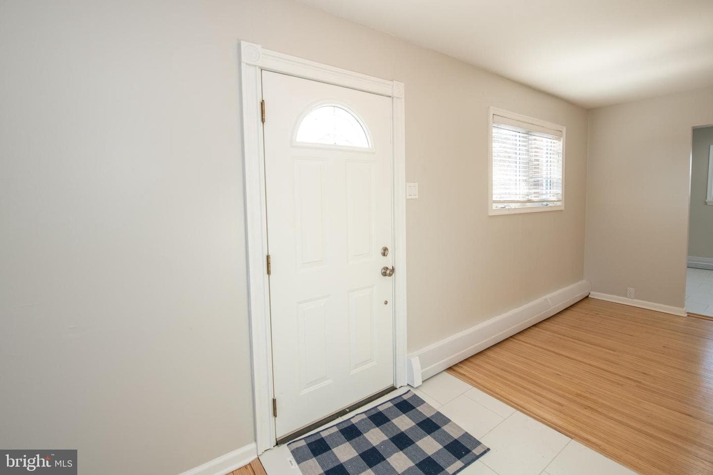 1018 Hoffnagle Place photo 4