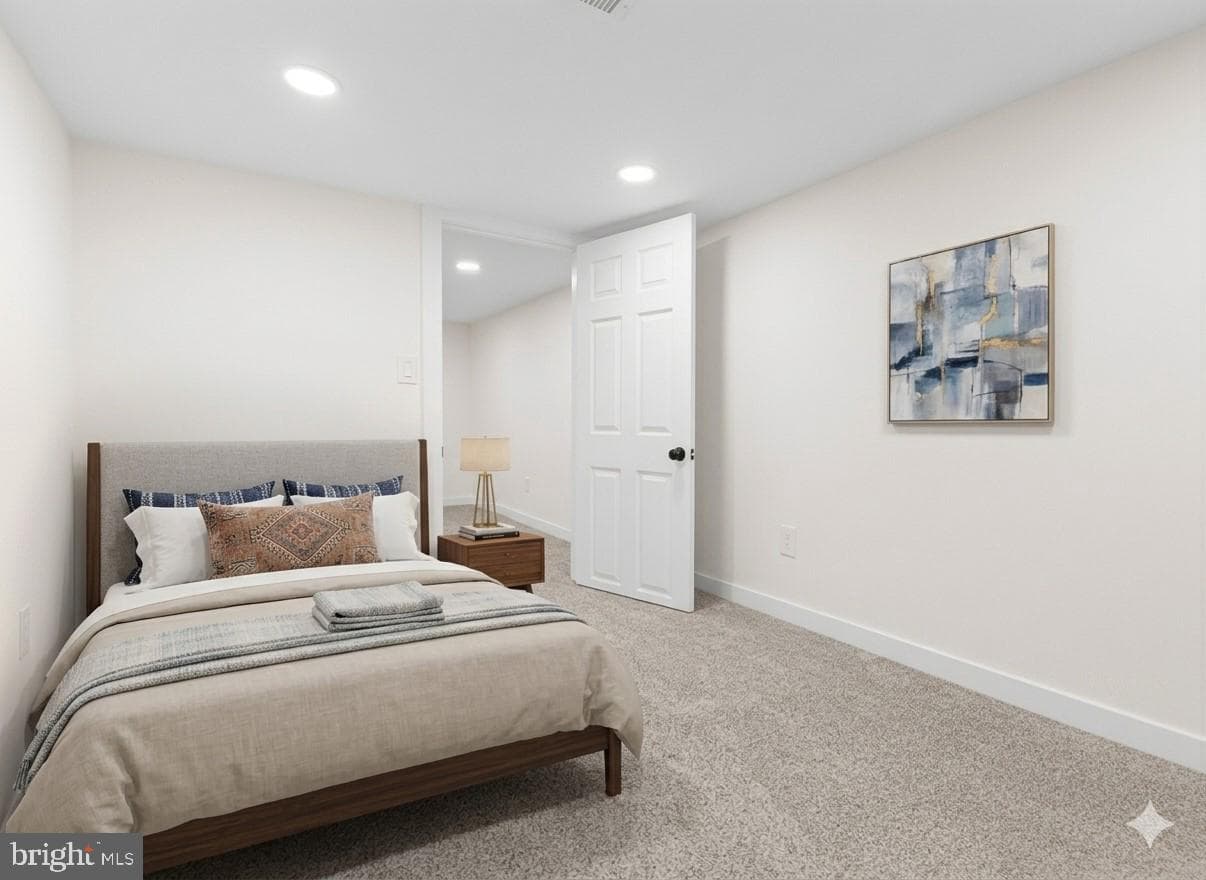 3921 Pennsgrove Street photo 18
