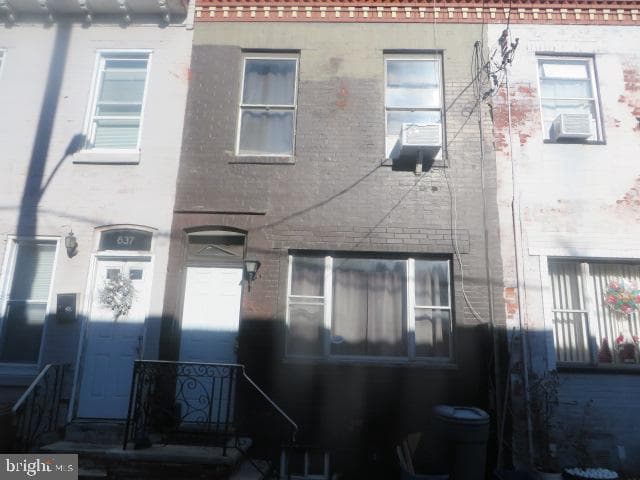635 Gerritt Street, Philadelphia