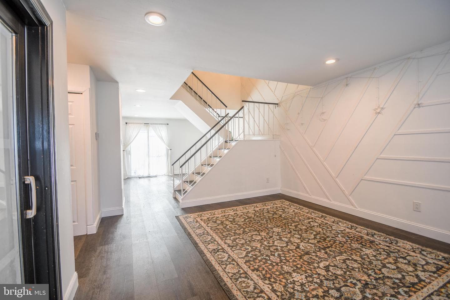 8430 Brunswick Place photo 3