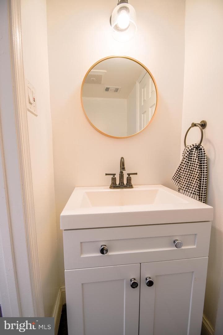 8430 Brunswick Place photo 7
